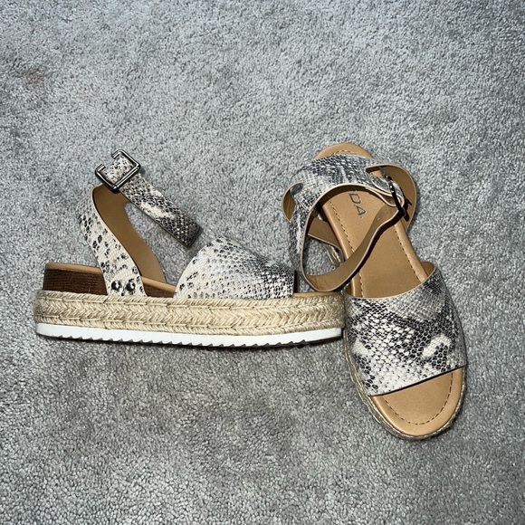 SODA Sandals Espadrille Python - Picture 2 of 7